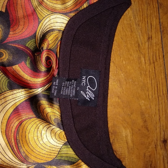 Ally NYC - Picture 3 of 3